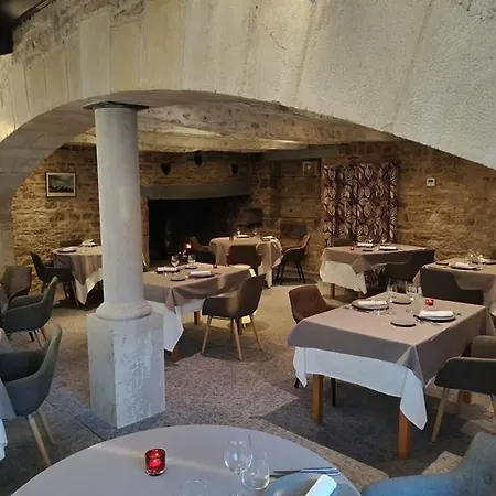 Logis La Bergerie 3 Etoiles Restaurant Savoureux 3*