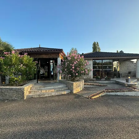 Logis La Bergerie 3 Etoiles Restaurant Savoureux Szálloda