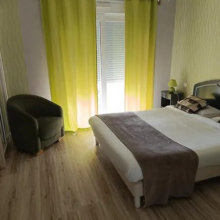 Szálloda Logis La Bergerie 3 Etoiles Restaurant Savoureux