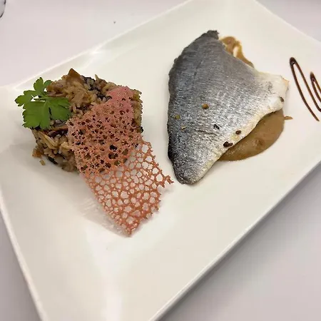 Logis La Bergerie 3 étoiles Restaurant Savoureux Hotel