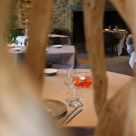 Logis La Bergerie 3 étoiles Restaurant Savoureux Hotel Saint-Pierre-Lafeuille