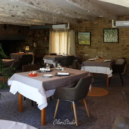 Logis La Bergerie 3 Etoiles Restaurant Savoureux 圣皮尔拉菲