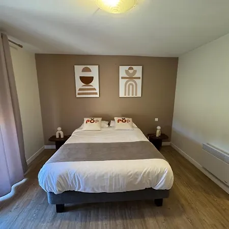 Logis La Bergerie 3 étoiles Restaurant Savoureux Hotel 3*