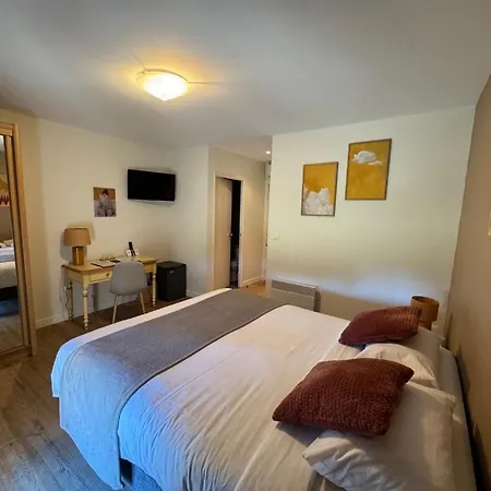 Hotel Logis La Bergerie 3 Etoiles Restaurant Savoureux 3*