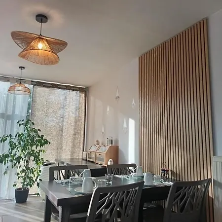 Hotel Logis La Bergerie 3 étoiles Restaurant Savoureux Saint-Pierre-Lafeuille