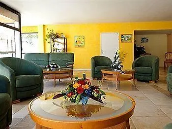 Otel Logis La Bergerie 3 Etoiles Restaurant Savoureux 3*