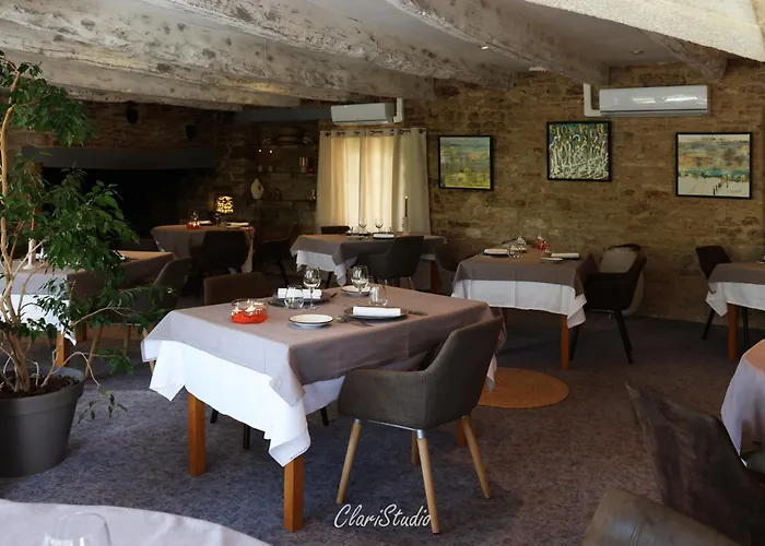 Logis La Bergerie 3 Etoiles Restaurant Savoureux Saint-Pierre-Lafeuille