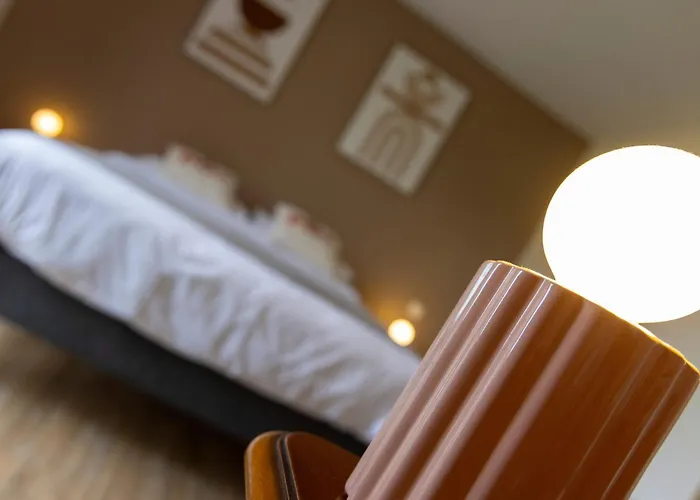 Logis La Bergerie 3 Etoiles Restaurant Savoureux Saint-Pierre-Lafeuille